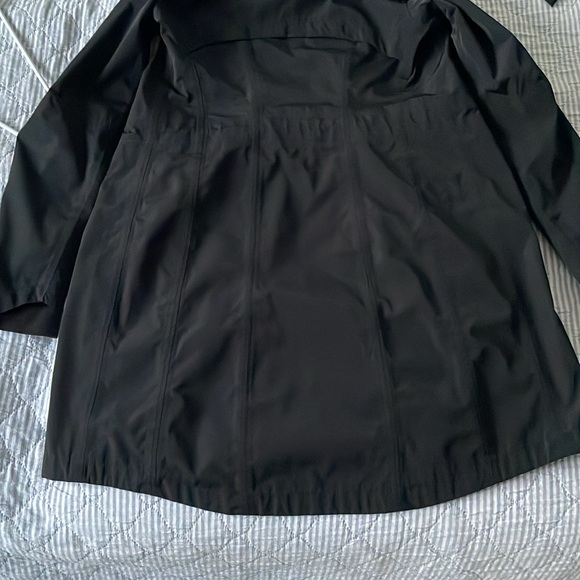 Athleta Waterproof Rain Jacket - Picture 5 of 7